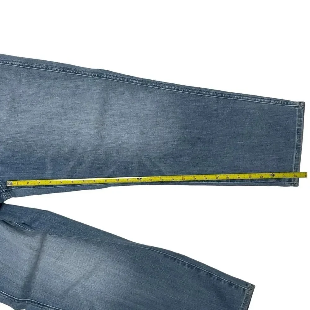 7 for all Mankind, High Waist Cropped Straight leg jeans, size 32. light blue